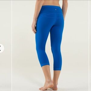 Lululemon Roll Out Crop